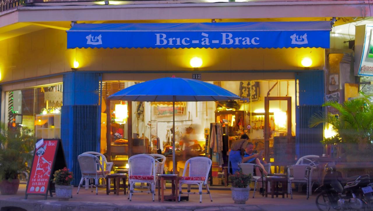 Bric-A-Brac Hotell Battambang Exteriör bild